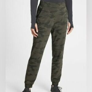 NWOT Athleta Brooklyn Textured Lined Jogger Olive Camo Lux Women’s 14T